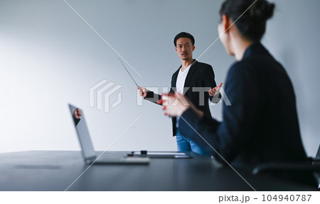 Image photo 104940787