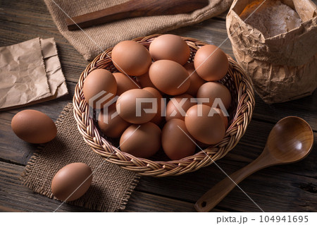 Fresh eggs Fresh eggs 104941695