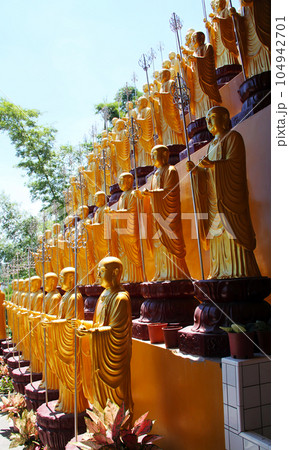 golden buddha statue in temples, wat pho, bangkok, thailand for banners, posters, information graphics, prints layout covering books, magazine pages, advertising materials, advertisement marketings golden buddha statue in temples, wat pho, bangkok, thailand for banners, posters, information graphics, prints layout covering books, magazine pages, advertising materials, advertisement marketings 104942701