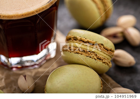 Pistachio macarons with coffee 104951969