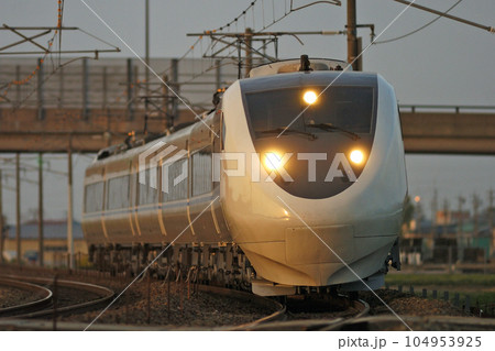 北陸本線　加賀笠間ー美川　JR西日本　681系　T01編成（金沢）　サンダーバード 104953925