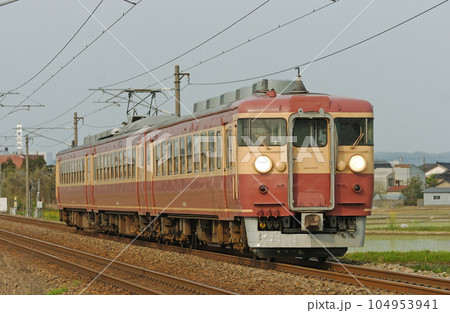 北陸本線 野々市ー松任 JR西日本 A19編成(金沢) 北陸本線 野々市ー松任 JR西日本 A19編成(金沢) 104953941