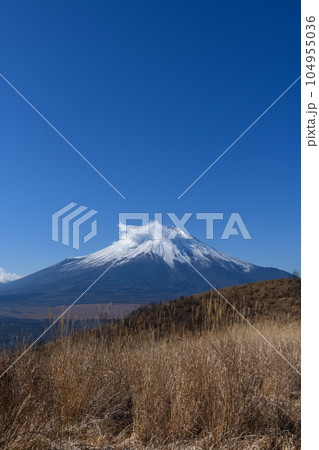 初冬の富士山 初冬の富士山 104955036
