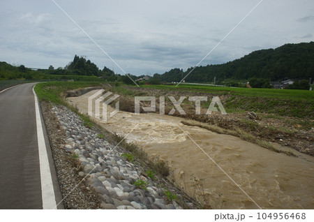 大雨に見舞われた白岩川のその後 白岩橋周辺 大雨に見舞われた白岩川のその後 白岩橋周辺 104956468