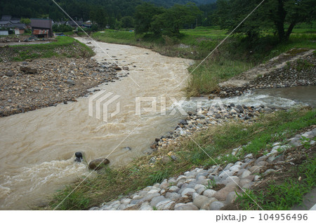 大雨に見舞われた白岩川のその後 白岩橋周辺 大雨に見舞われた白岩川のその後 白岩橋周辺 104956496