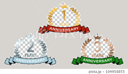 月桂樹と冠をモチーフにしたアニバーサリーエンブレムのセットイラスト 104958855