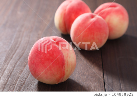 桃 和風イメージ 桃 和風イメージ 104959925