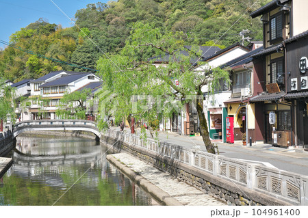 【城崎温泉の風景】 兵庫県豊岡市城崎町湯島 【城崎温泉の風景】 兵庫県豊岡市城崎町湯島 104961400