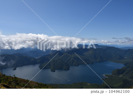 男体山登山、日光、栃木県 104962100