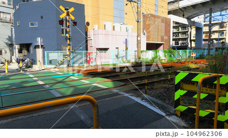 常磐貨物線の片瀬道踏切付近の風景 常磐貨物線の片瀬道踏切付近の風景 104962306