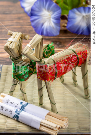 お盆飾り 精霊馬 精霊牛 お盆飾り 精霊馬 精霊牛 104967004