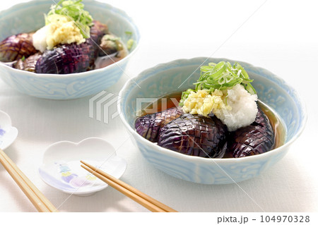 なすの揚げびたし　茄子の揚げびたし 104970328