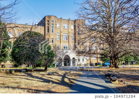 【東京の都市風景】東京大学(本郷)周辺の都市風景 【東京の都市風景】東京大学(本郷)周辺の都市風景 104971284