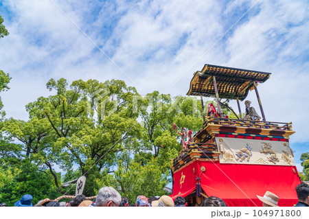 筒井町・出来町天王祭、徳川園山車揃え〈愛知県名古屋市〉 104971800
