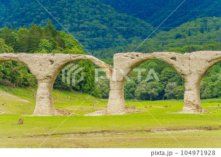 （北海道）士幌線タウシュベツ川橋梁跡 104971928