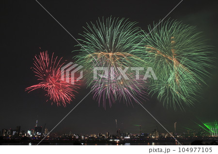 足立の花火:2019年(荒川土手:東京都足立区) 足立の花火:2019年(荒川土手:東京都足立区) 104977105
