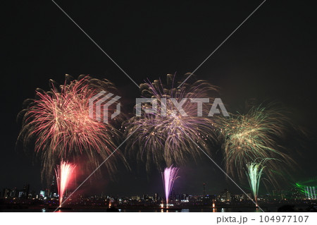足立の花火:2019年(荒川土手:東京都足立区) 足立の花火:2019年(荒川土手:東京都足立区) 104977107