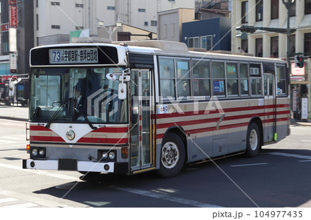 宇都宮駅前の関東自動車バス（栃木県） 104977435
