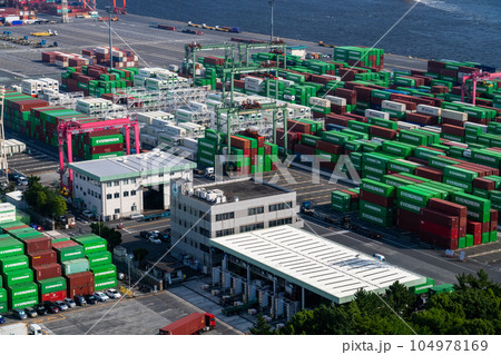 《東京都》青海コンテナ埠頭・コンテナヤード 104978169