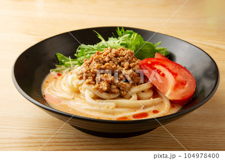 冷やし坦々うどん 104978400