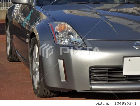 自動車イメージ　日産フェアレディZのフロントマスク 104980341