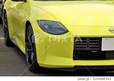 自動車イメージ　日産フェアレディZのフロントマスク 104980343