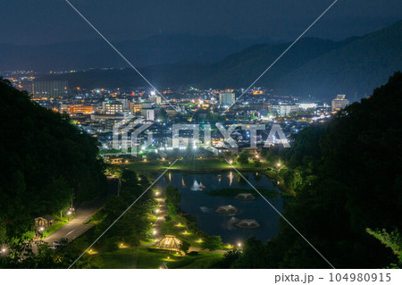 天童公園展望台からの夜景と夜の天童市街 天童公園展望台からの夜景と夜の天童市街 104980915