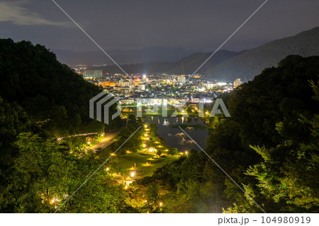 天童公園展望台からの夜景と夜の天童市街 天童公園展望台からの夜景と夜の天童市街 104980919