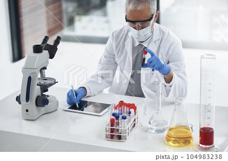 Science, tablet and scientist working on blood test writing online results of medical exam in a lab or laboratory. Medicine, research and healthcare man or professional doing DNA or RNA analytics Science, tablet and scientist working on blood test writing online results of medical exam in a lab or laboratory. Medicine, research and healthcare man or professional doing DNA or RNA analytics 104983238