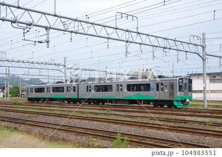 えちごトキめき鉄道 ET127系電車 直江津駅 えちごトキめき鉄道 ET127系電車 直江津駅 104983551