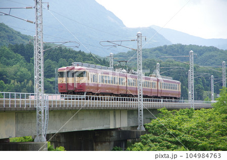 えちごトキめき鉄道 455系 クモハ413-6 姫川鉄橋 104984763