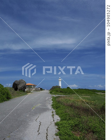 宮古島 東平安名崎の遊歩道 宮古島 東平安名崎の遊歩道 104985272