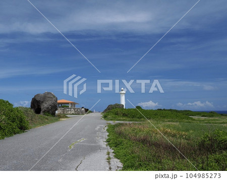 宮古島 東平安名崎の遊歩道 宮古島 東平安名崎の遊歩道 104985273