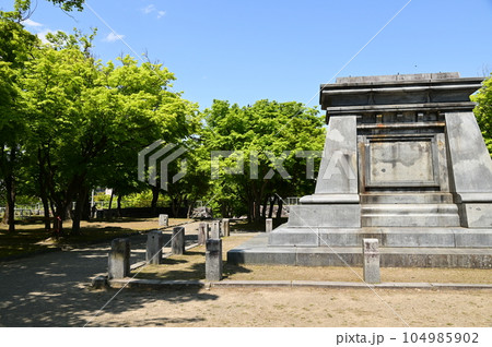 盛岡の春 盛岡城跡公園 104985902