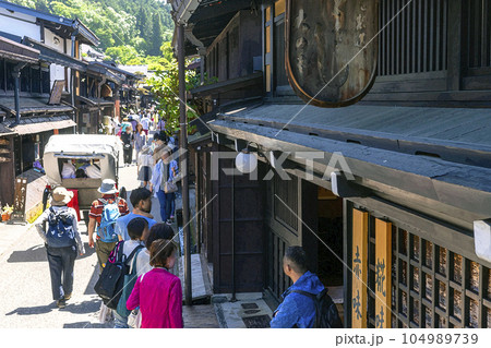 230603さんのまちイラスト5z096 104989739