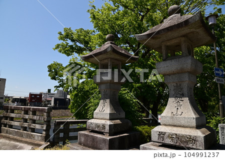 盛岡の春 北上川沿いの風景 盛岡の春 北上川沿いの風景 104991237