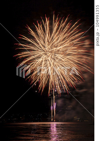 諏訪湖の花火 104991355