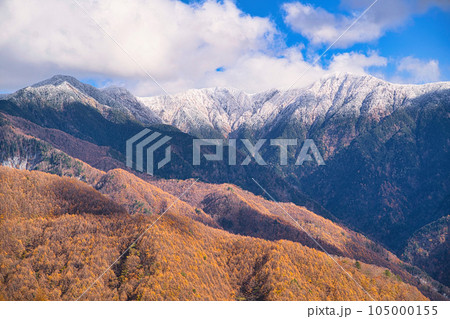 大鹿村の秋景色 105000155