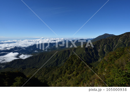 女峰山登山、日光、霧降、栃木県 105000938