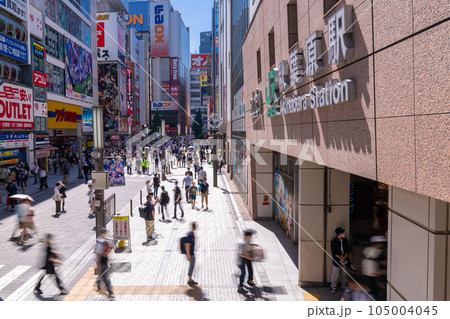 《東京都》秋葉原電気街・都市風景 105004045