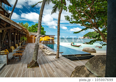 Beach bar and restaurant on haad tien beach, shark bay, koh tao, Thailand Beach bar and restaurant on haad tien beach, shark bay, koh tao, Thailand 105007699