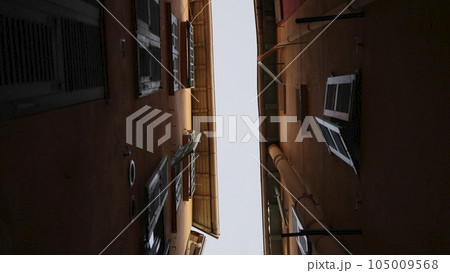 Worms eye slow motion shot of old town of Nice in spring Worms eye slow motion shot of old town of Nice in spring 105009568