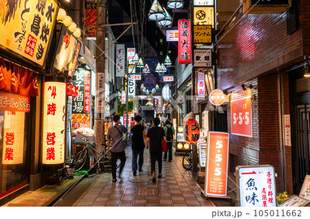 《東京都》ノスタルジックな飲み屋街・中野駅前 105011662
