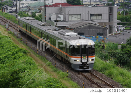 快速さわやかウォーキング 373系 御殿場線 山北付近 快速さわやかウォーキング 373系 御殿場線 山北付近 105012404