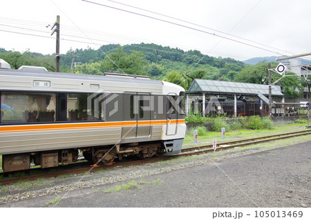 373系とD52 御殿場線 山北駅留置 373系とD52 御殿場線 山北駅留置 105013469