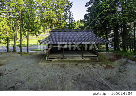 世羅　世良八幡神社　神楽殿　広島県世羅町 105014204