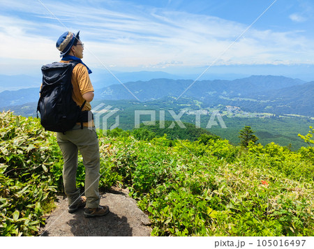 初夏のトレッキング 105016497