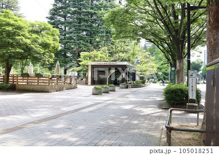 仙台市地下鉄南北線の入口 105018251