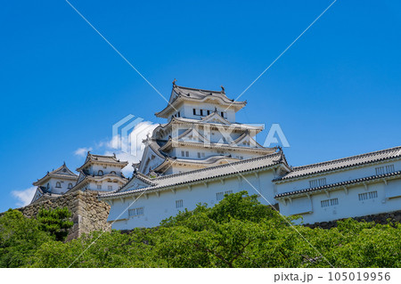 世界文化遺産　夏の国宝姫路城 105019956