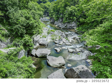 夏の磊々峡 105021672